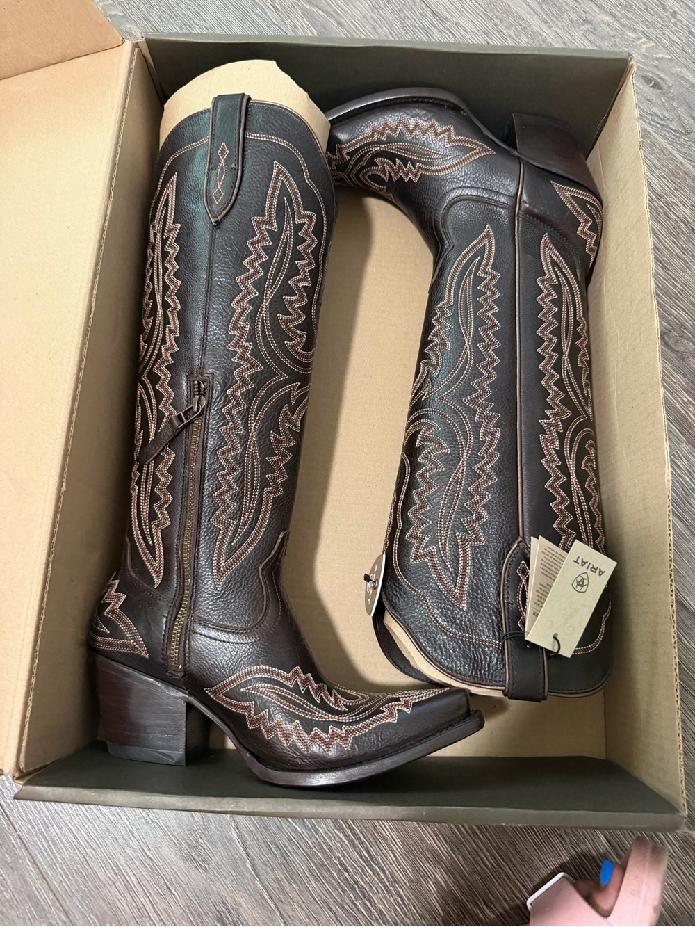 Brand New Ariat Casanova X Toe Western Boots 🤎